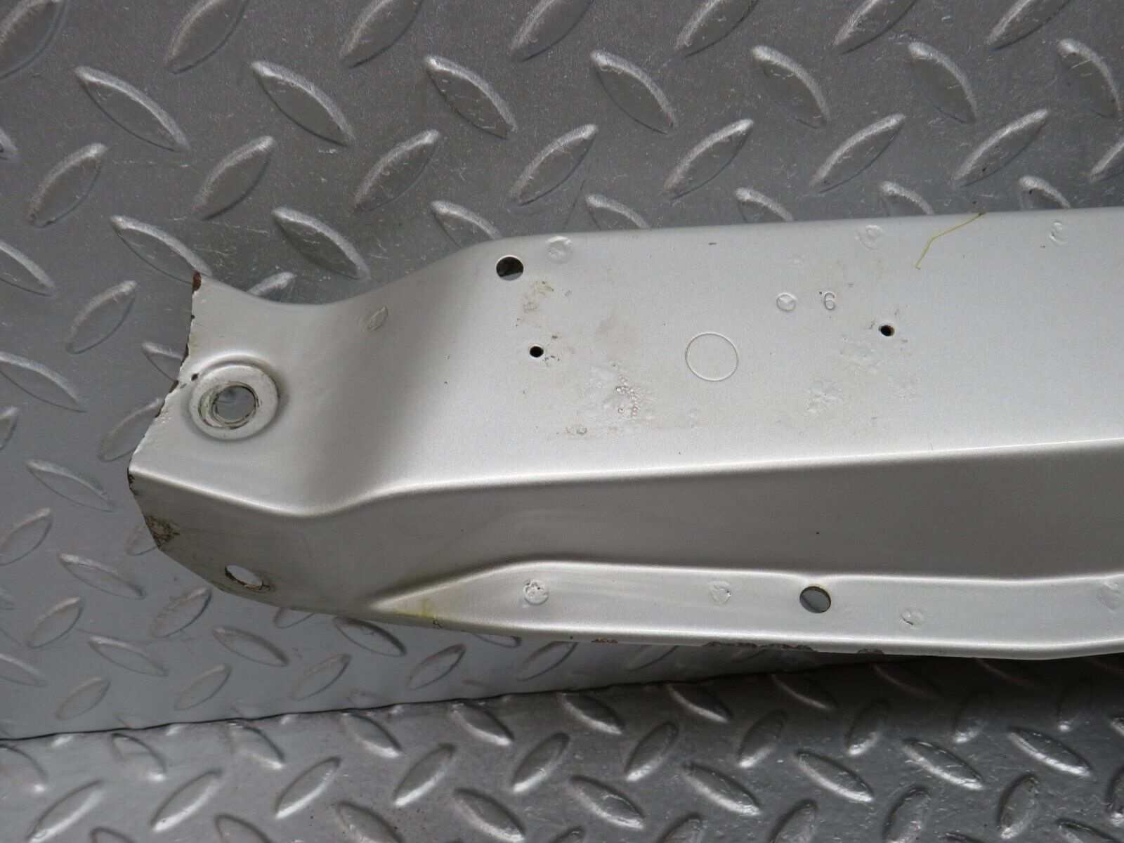 39440 Mercedes-Benz R129 320SL Coupe Bonnet Lock Carrier Panel 2105844217