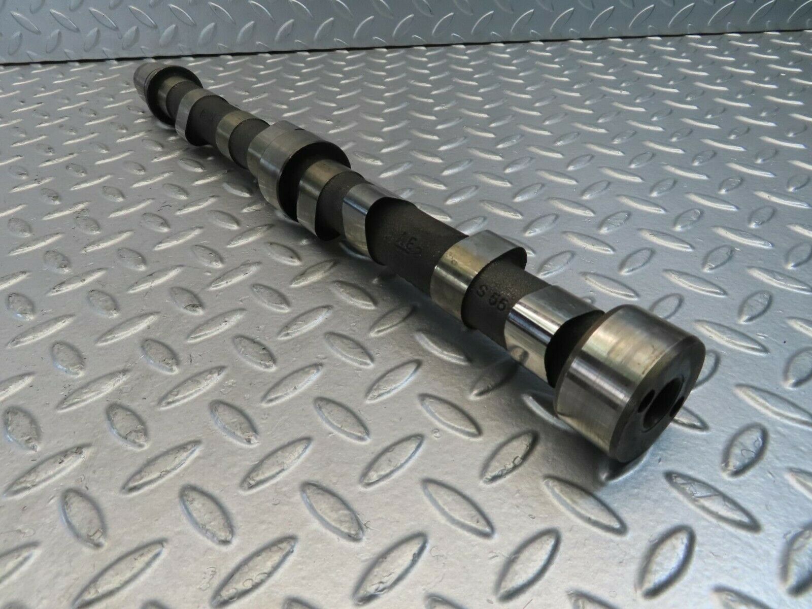 10961 Mercedes-Benz W115 220D Camshaft 6210511801