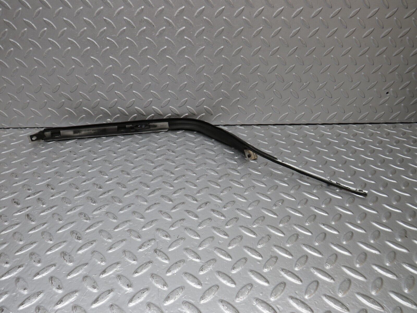 39695 Mercedes-Benz R129 320SL Coupe Left Headlight Lower Trim 1298260577 1298260777