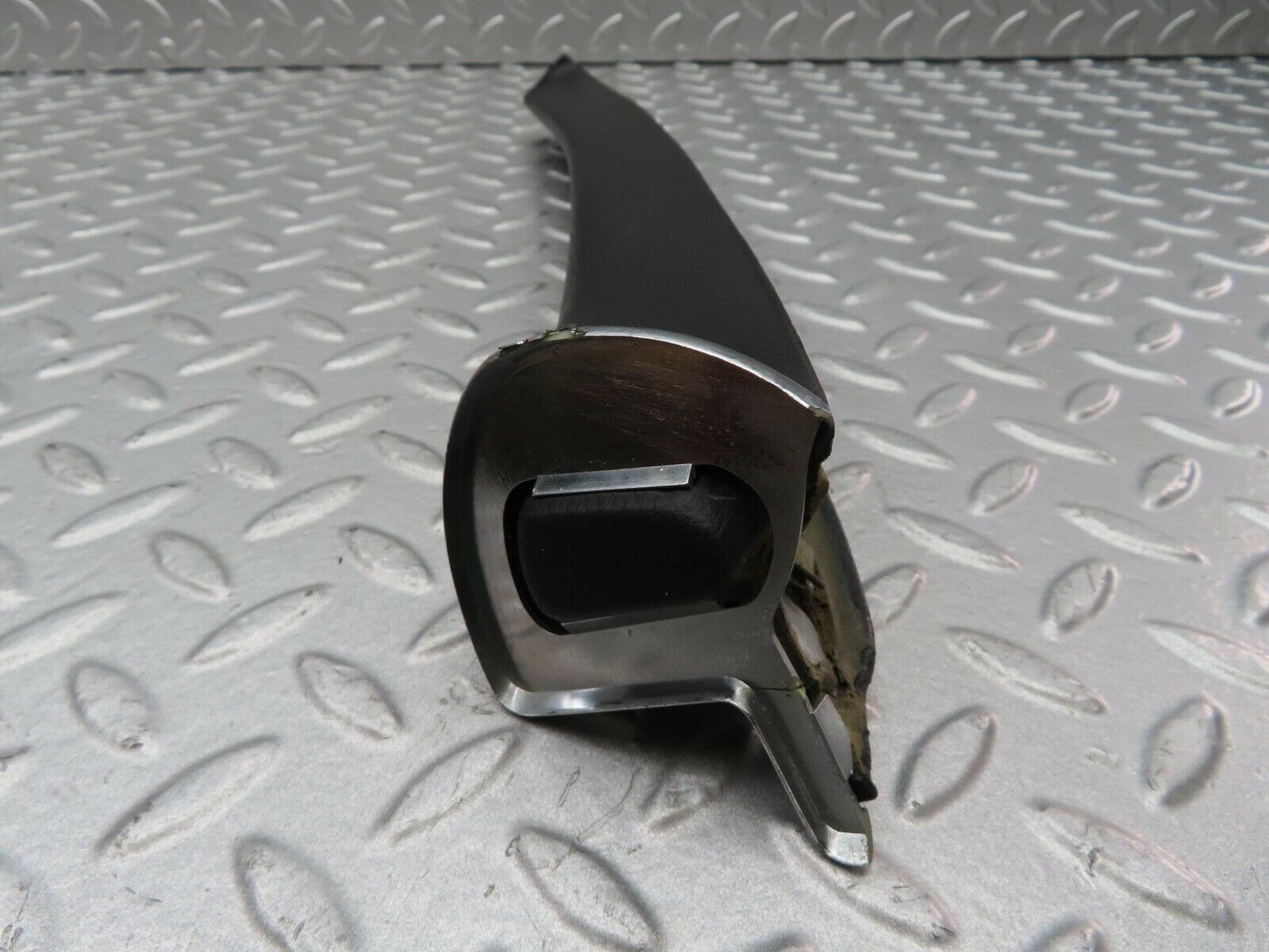 14224 Mercedes-Benz W116 350SE Front Left Door Trim Interior Black