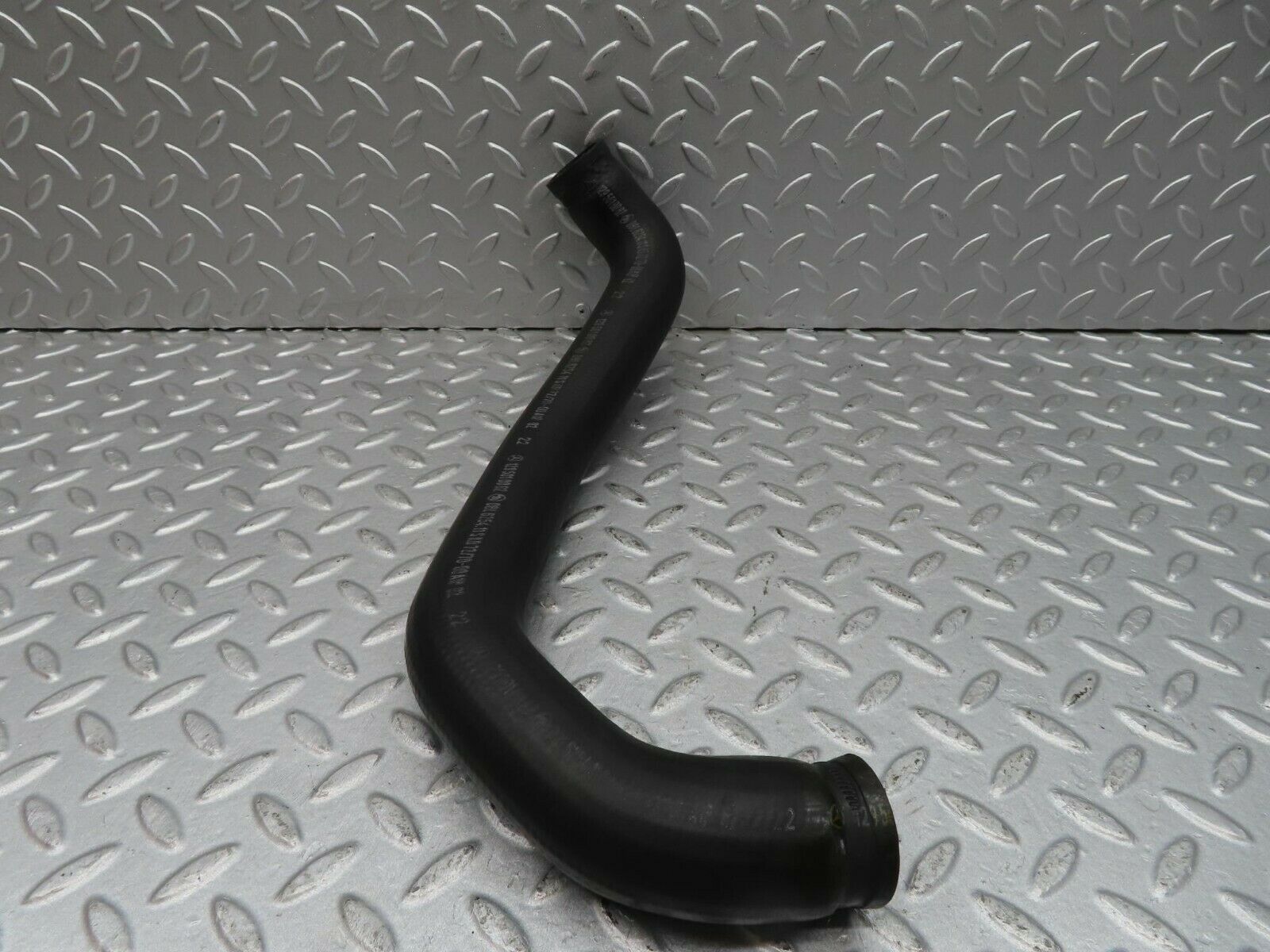 12167 Mercedes-Benz R129 300SL Coupe Radiator Lower Coolant Hose 1295010082