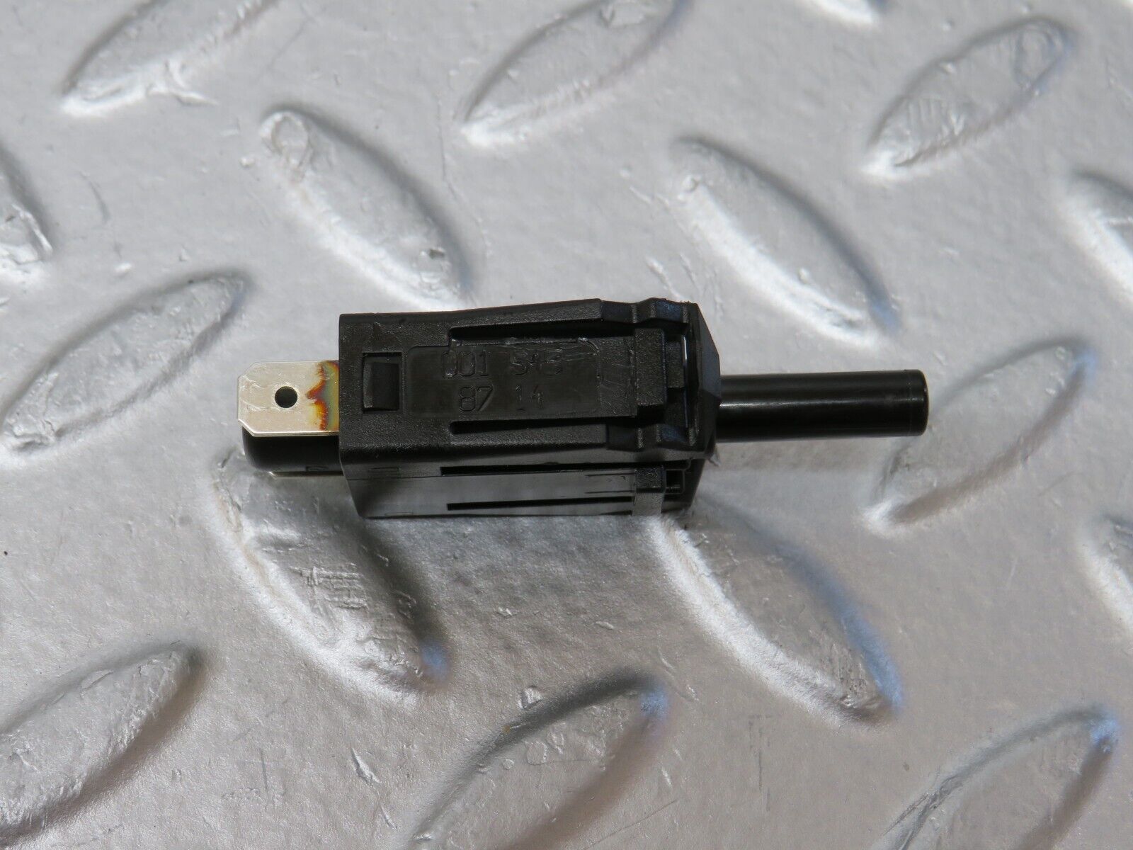 34905 Mercedes-Benz W210 320E Door Contact Switch 2x 0015458714