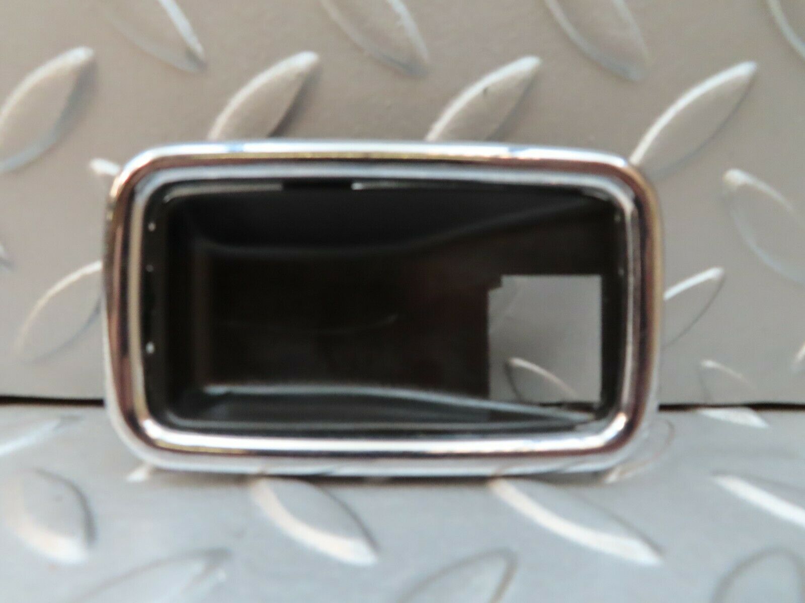 3819 Mercedes-Benz S123 200T Wagon Chrome Frame For Door Handle 1087660611