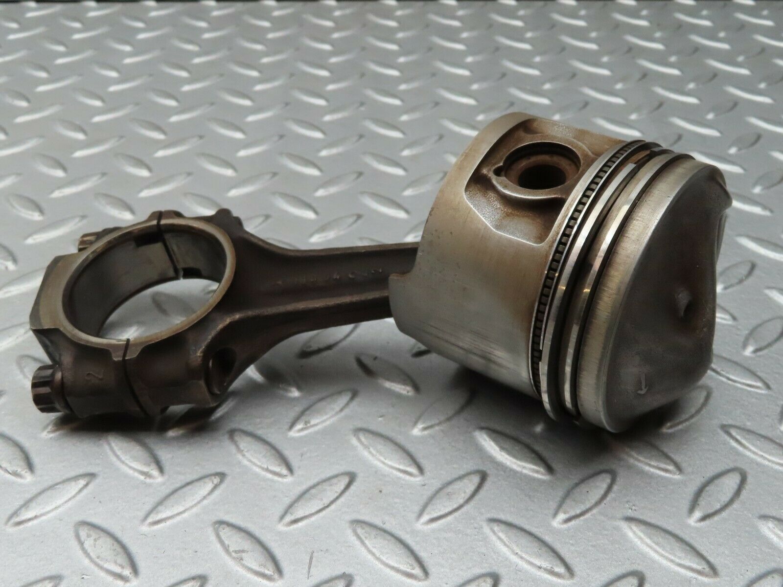 4802 Mercedes-Benz W114 280CE Coupe Piston With Connecting Rod 85.99 mm