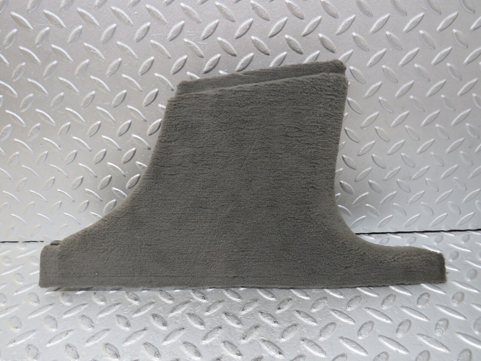 35203 Mercedes-Benz W221 B Pillar Lower Cover Right Side Grey 2216901225