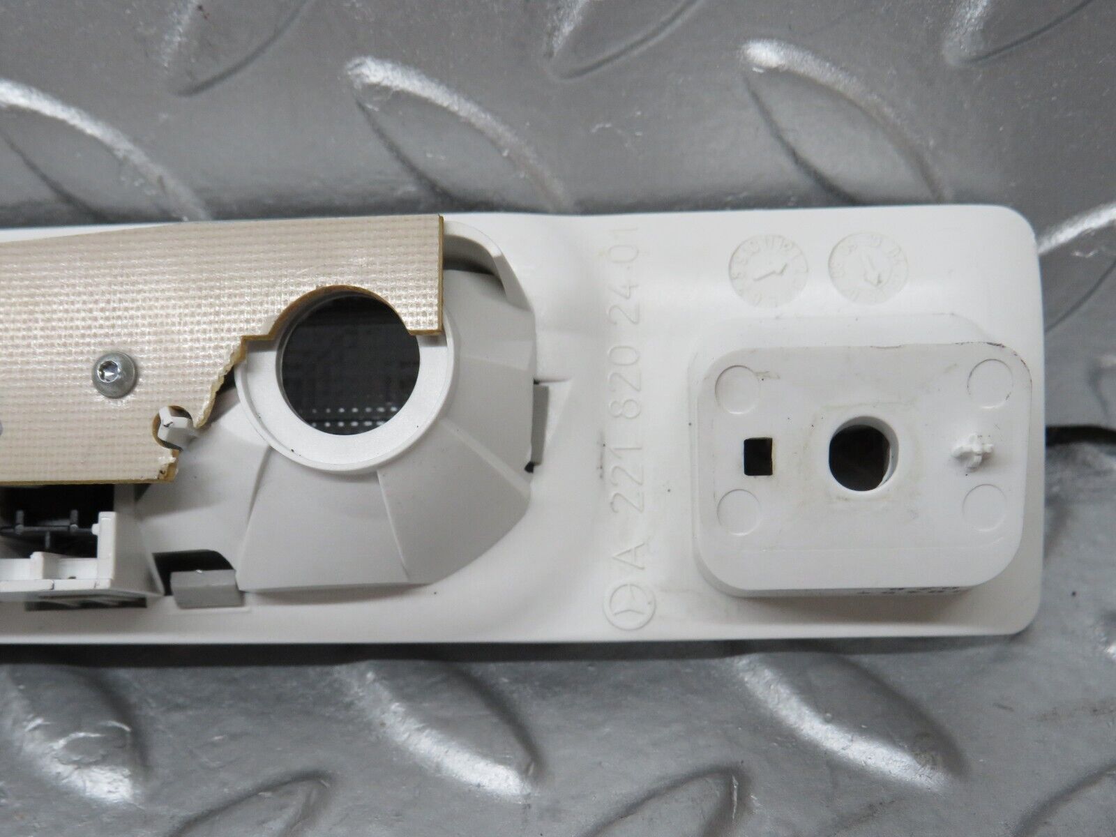 35157 Mercedes-Benz W221 Rear Right Interior Roof Light 2218202401