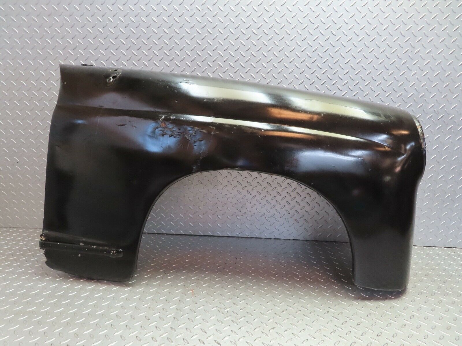 18988 Mercedes-Benz W121 190b Ponton Front Right Wing Fender