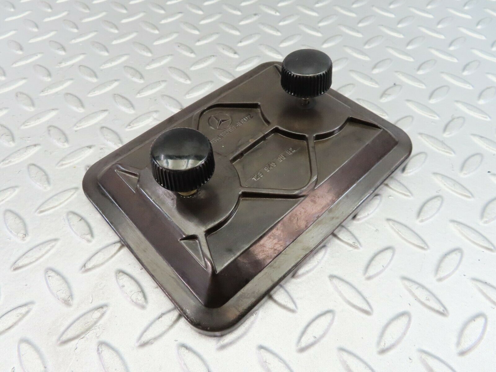 7730 Mercedes-Benz S123 230TE Wagon Fuse Box Cover Lid 1235400082