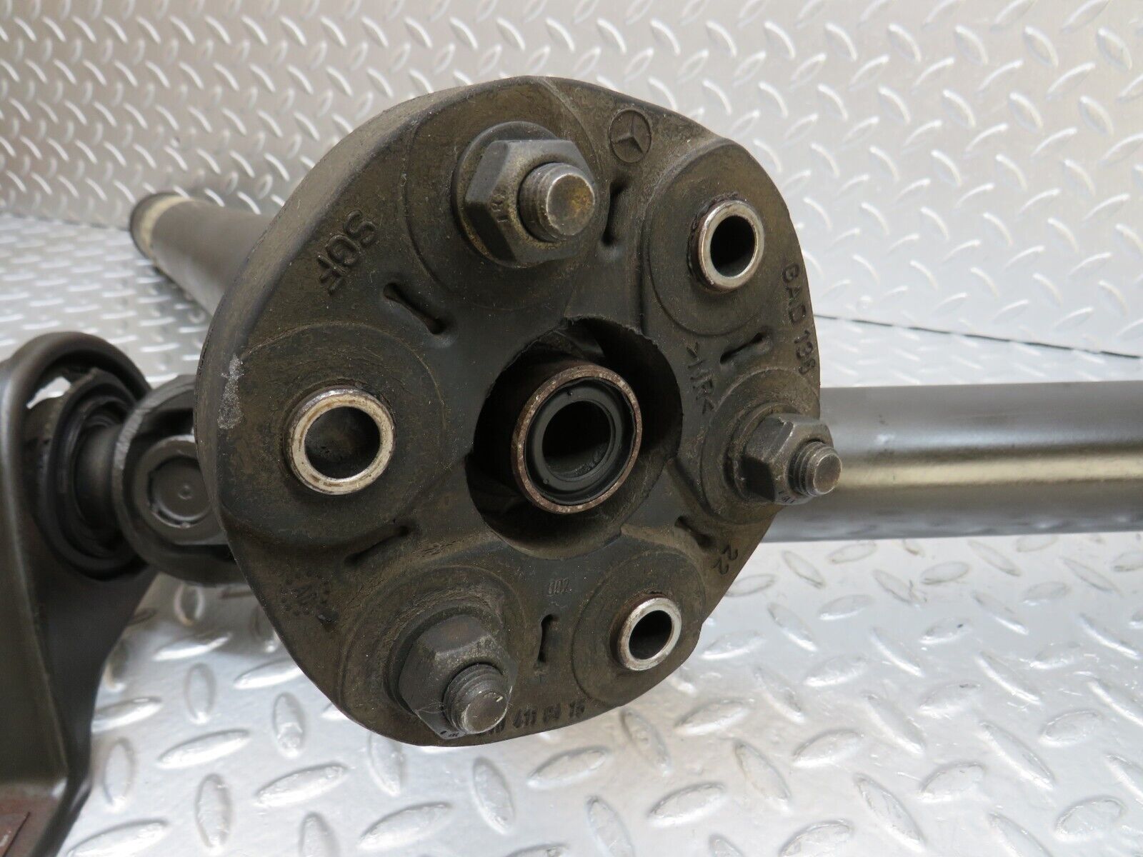 35043 Mercedes-Benz W210 320E Cardan Shaft Prop Shaft 2104109306