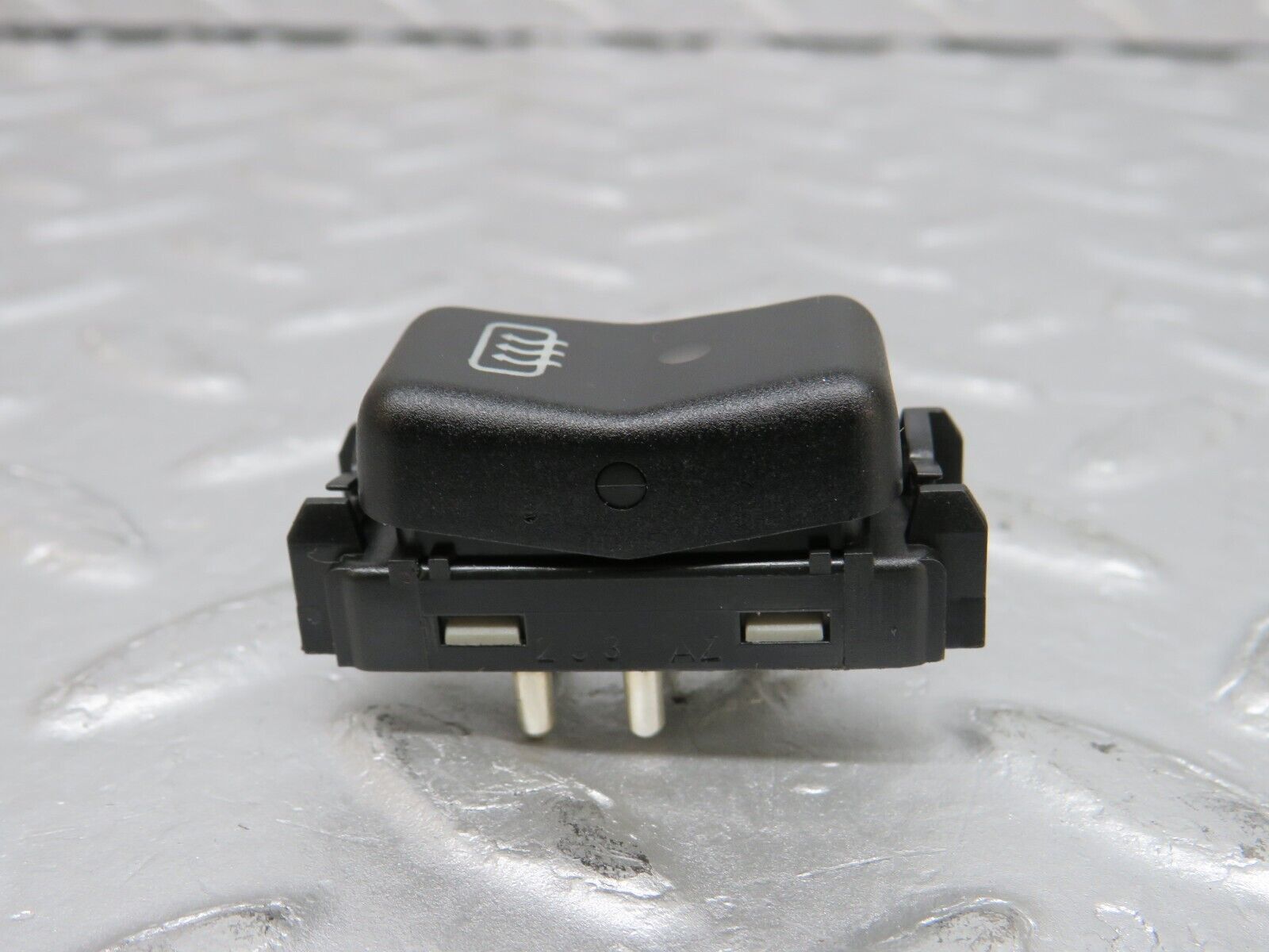 38087 Mercedes-Benz A124 320E Rear Windscreen Defroster Switch 1298207410