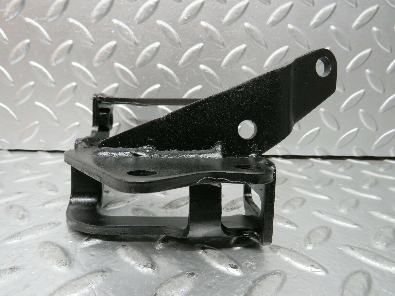 23551 Mercedes-Benz W114 280E Power Steering Pump Bracket