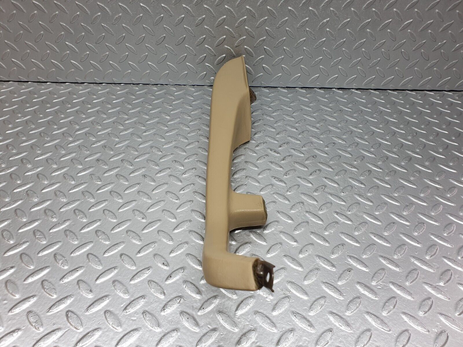 40929 Mercedes-Benz W126 300SE Front Left Interior Door Handle Beige