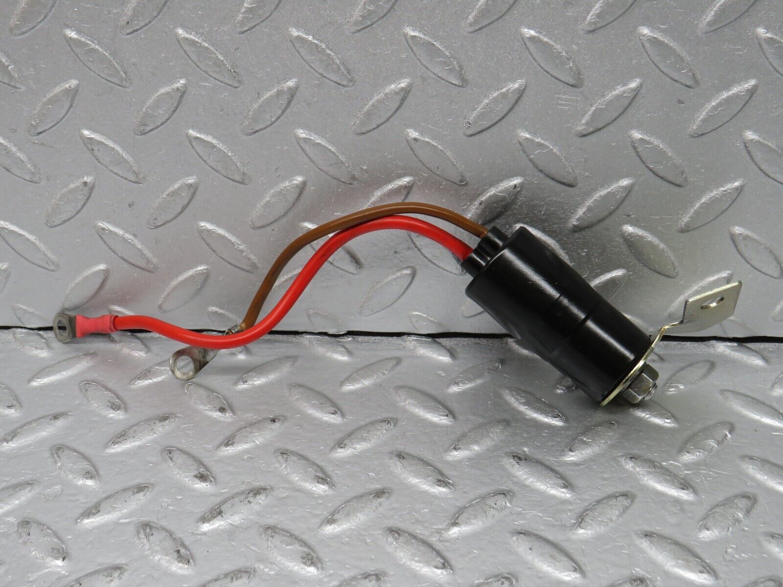 38418 Mercedes-Benz R129 280SL Coupe Condenser Relay 1295470101