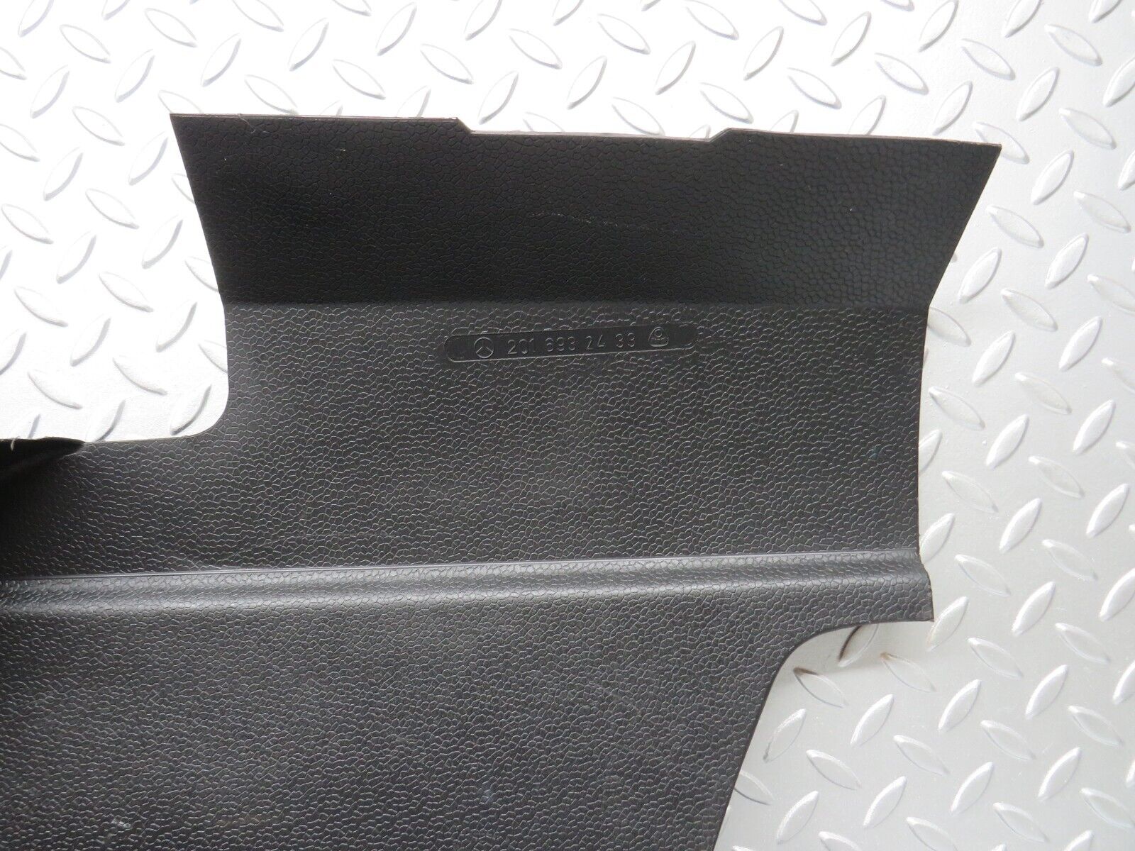 31902 Mercedes-Benz W201 190LE 1.8L Trunk Cover Panel Right Side 2016932433