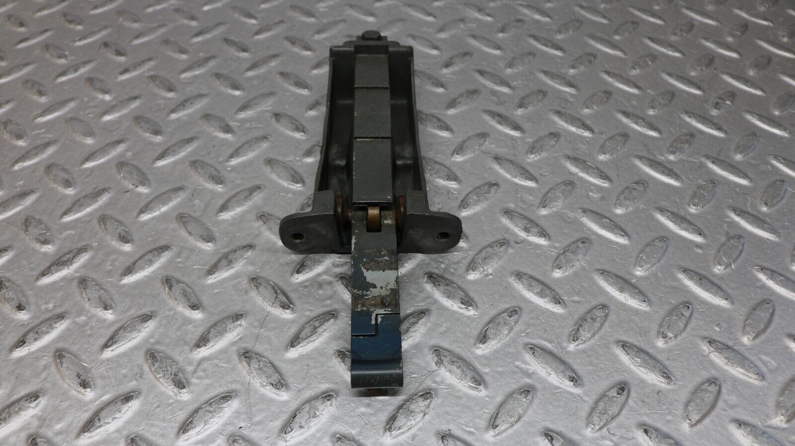 37274 Mercedes-Benz W109 300SEL Door Safety Check Strap 1087330027