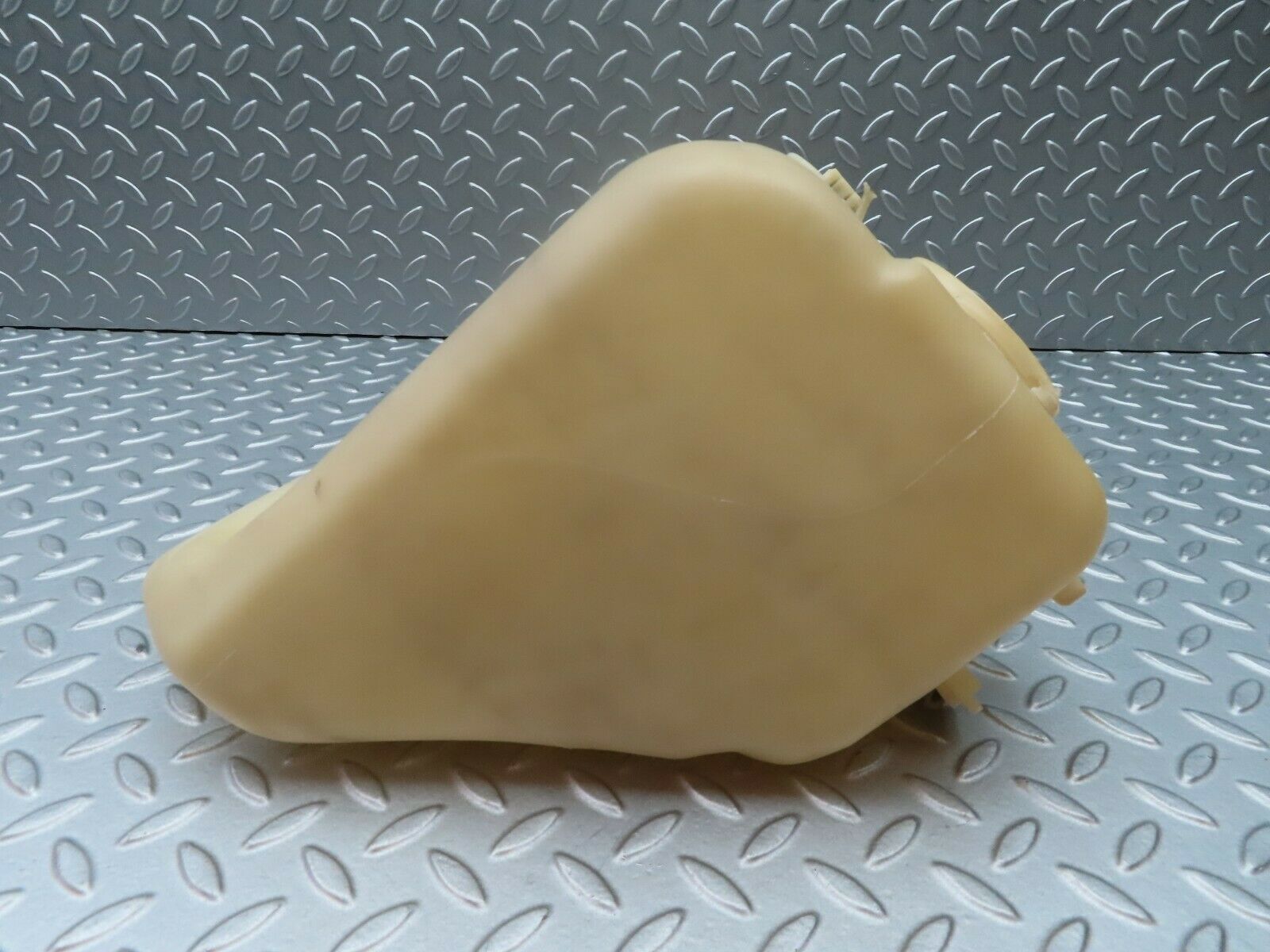 5374 Mercedes-Benz W124 230E Windscreen Washer Fluid Tank 1248690520