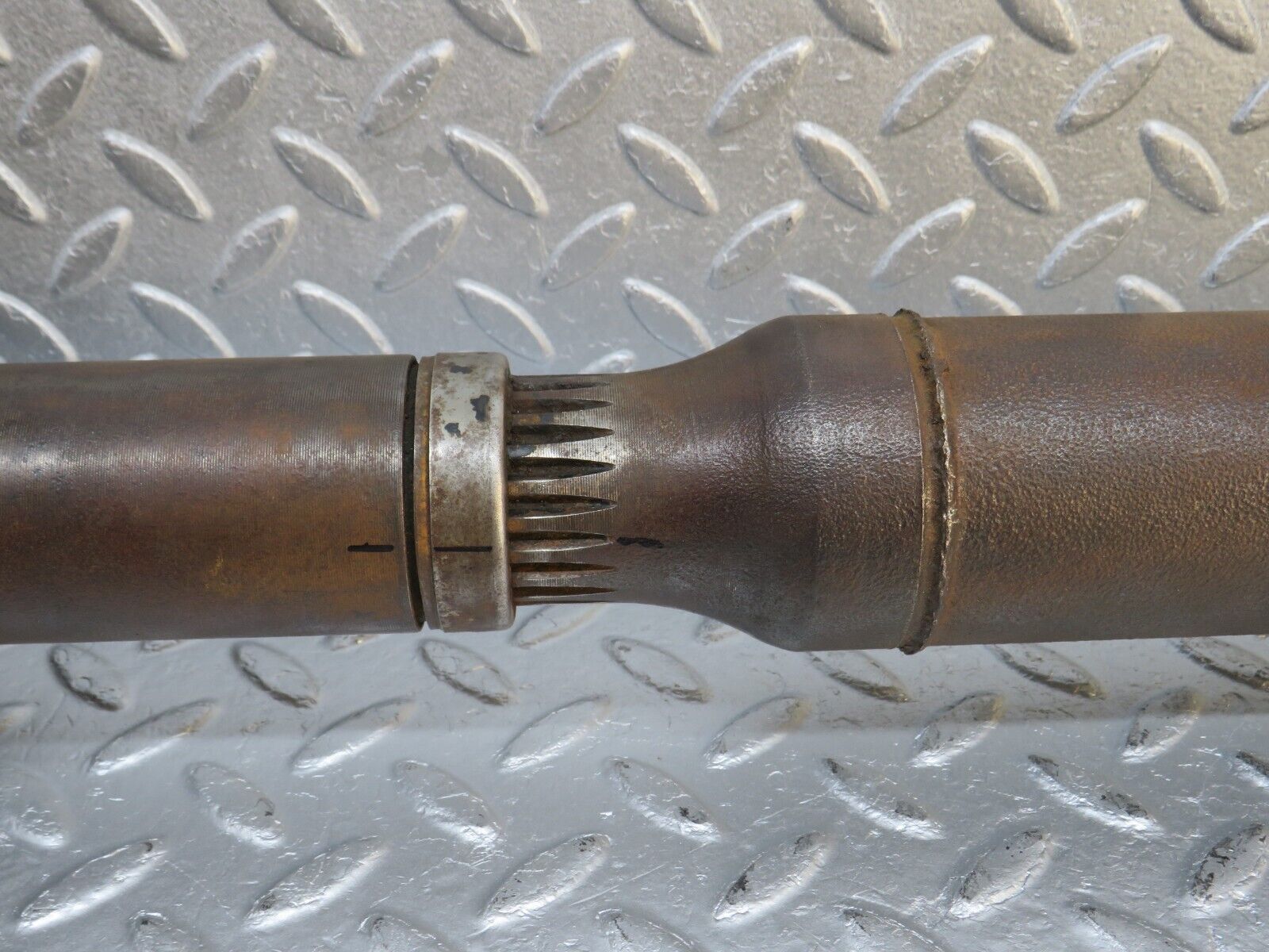 40485 Mercedes-Benz W110 230 Cardan Shaft Prop Shaft 1104130429 1114130312