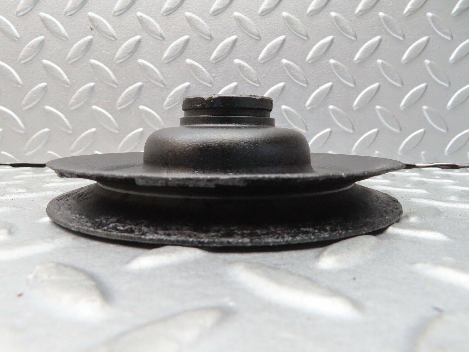 17046 Mercedes-Benz C123 280CE Coupe Power Steering Pump Pulley