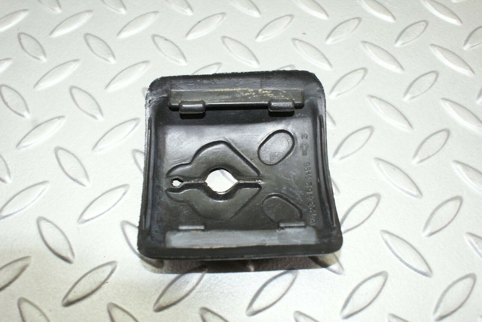 2665 Mercedes-Benz W123 230E Steering Column Switch Rubber Cover 1234621496