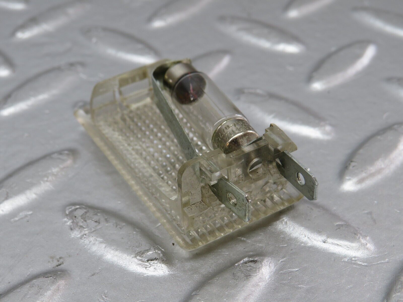 33879 Mercedes-Benz W201 190E 2.0L Glove Box Light