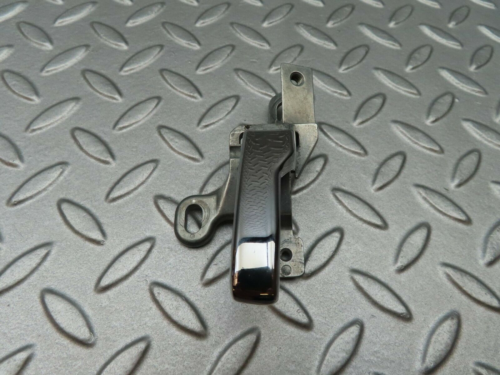 4530 Mercedes-Benz W123 230E Left Interior Door Handle 1237600161