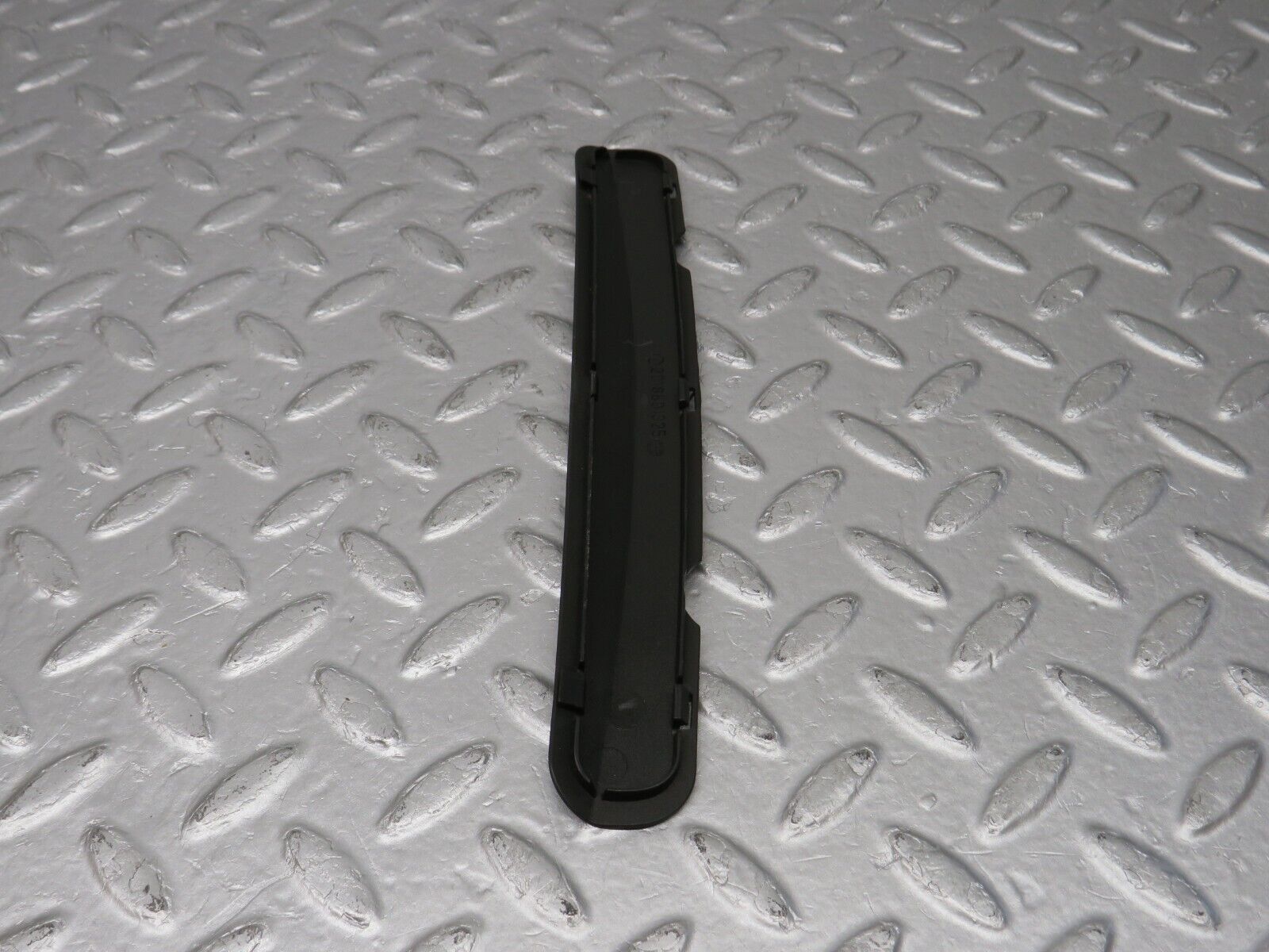 38858 Mercedes-Benz W201 190E 2.6L Windscreen Washer Nozzle Cover Trim 2018891325