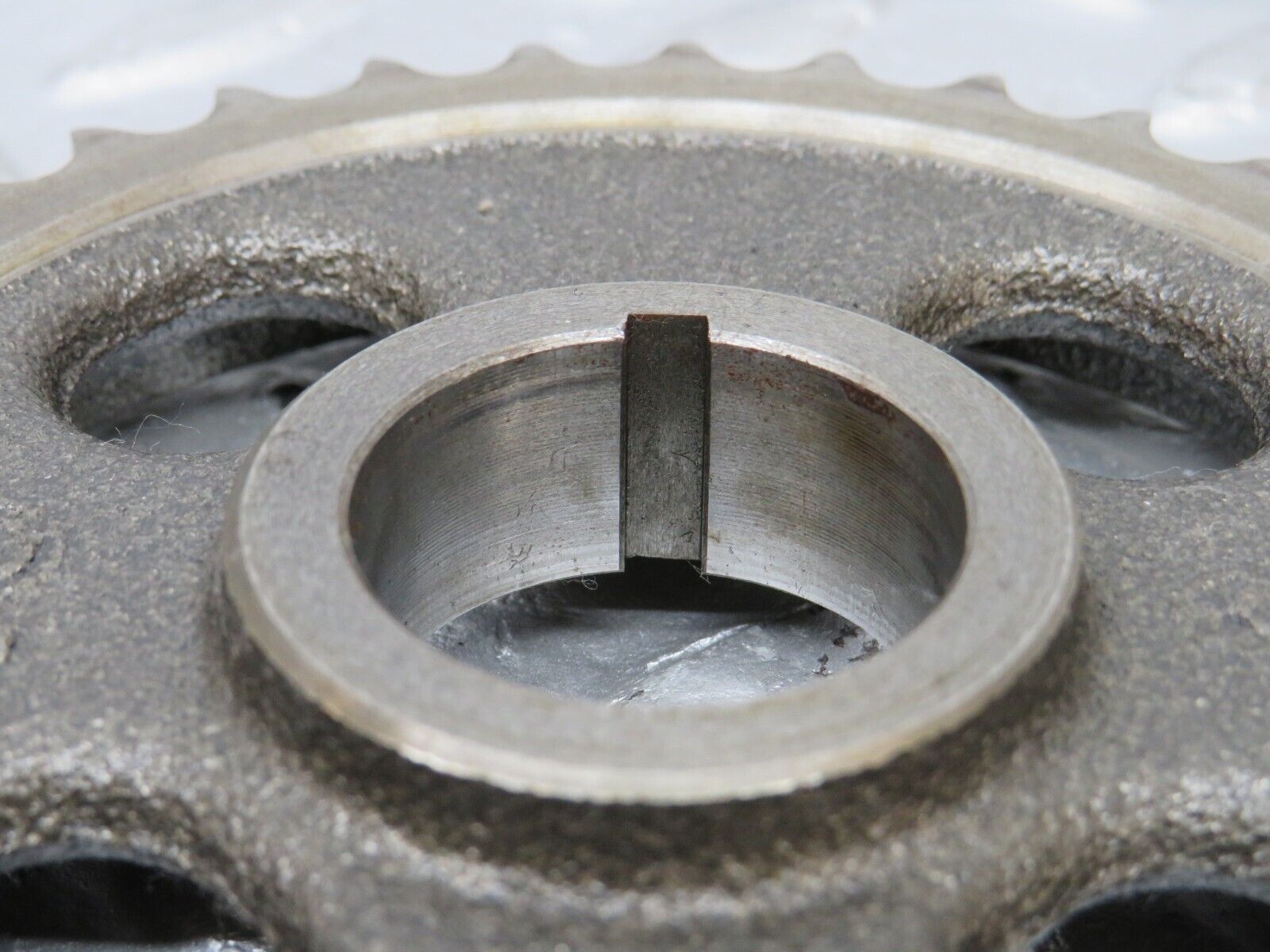 34517 Mercedes-Benz C126 380SEC Coupe Camshaft Timing Gear 1160520601