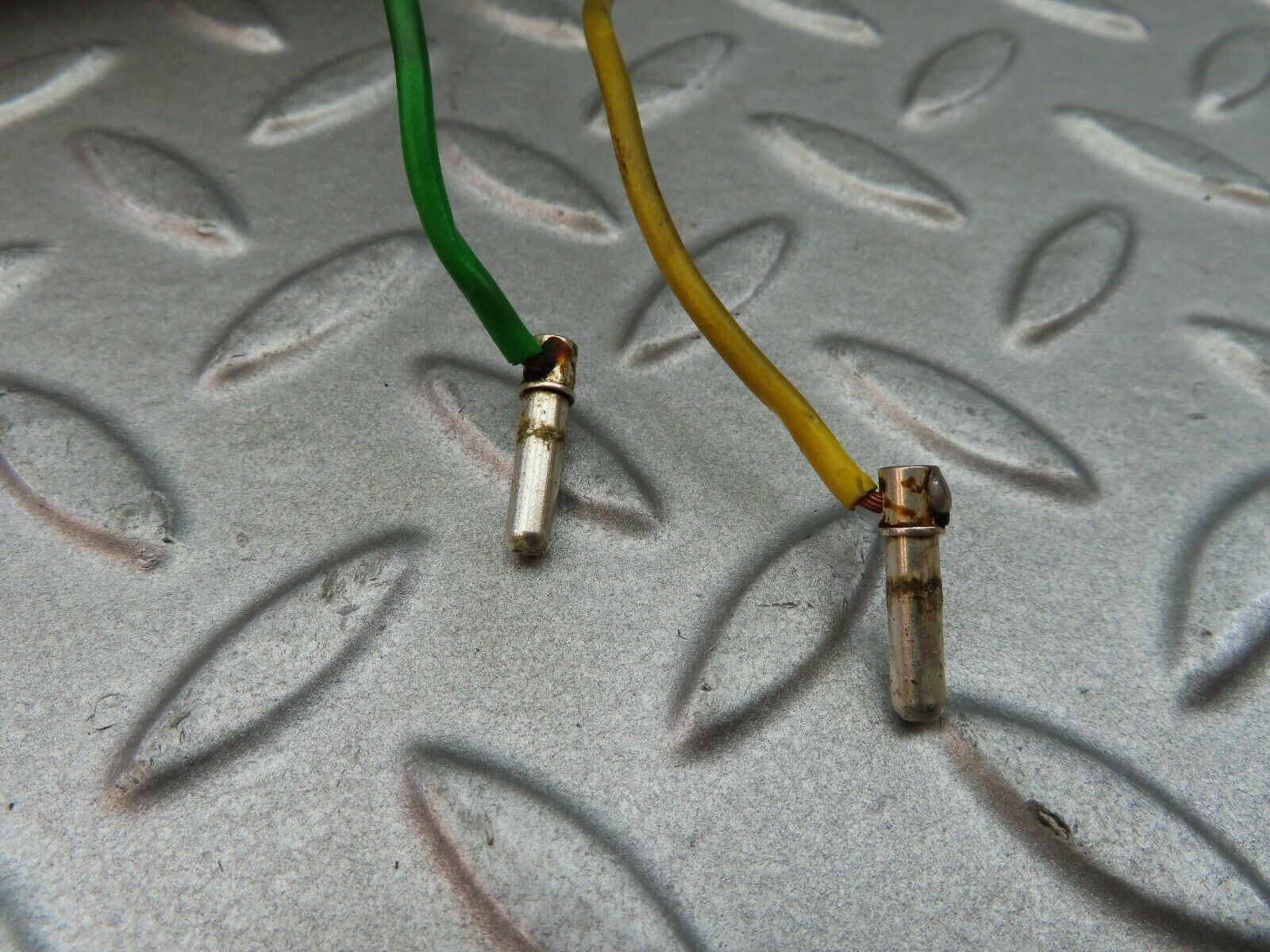 6228 Mercedes-Benz W126 380SE Seat Adjustment Motor Bosch 0130008006