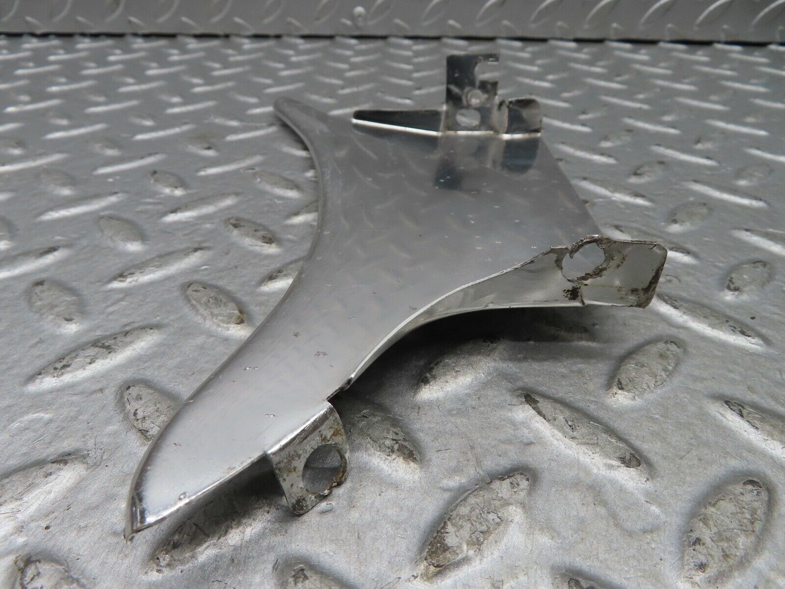 19000 Mercedes-Benz W121 190b Ponton Air Intake Chrome Cover Right Side