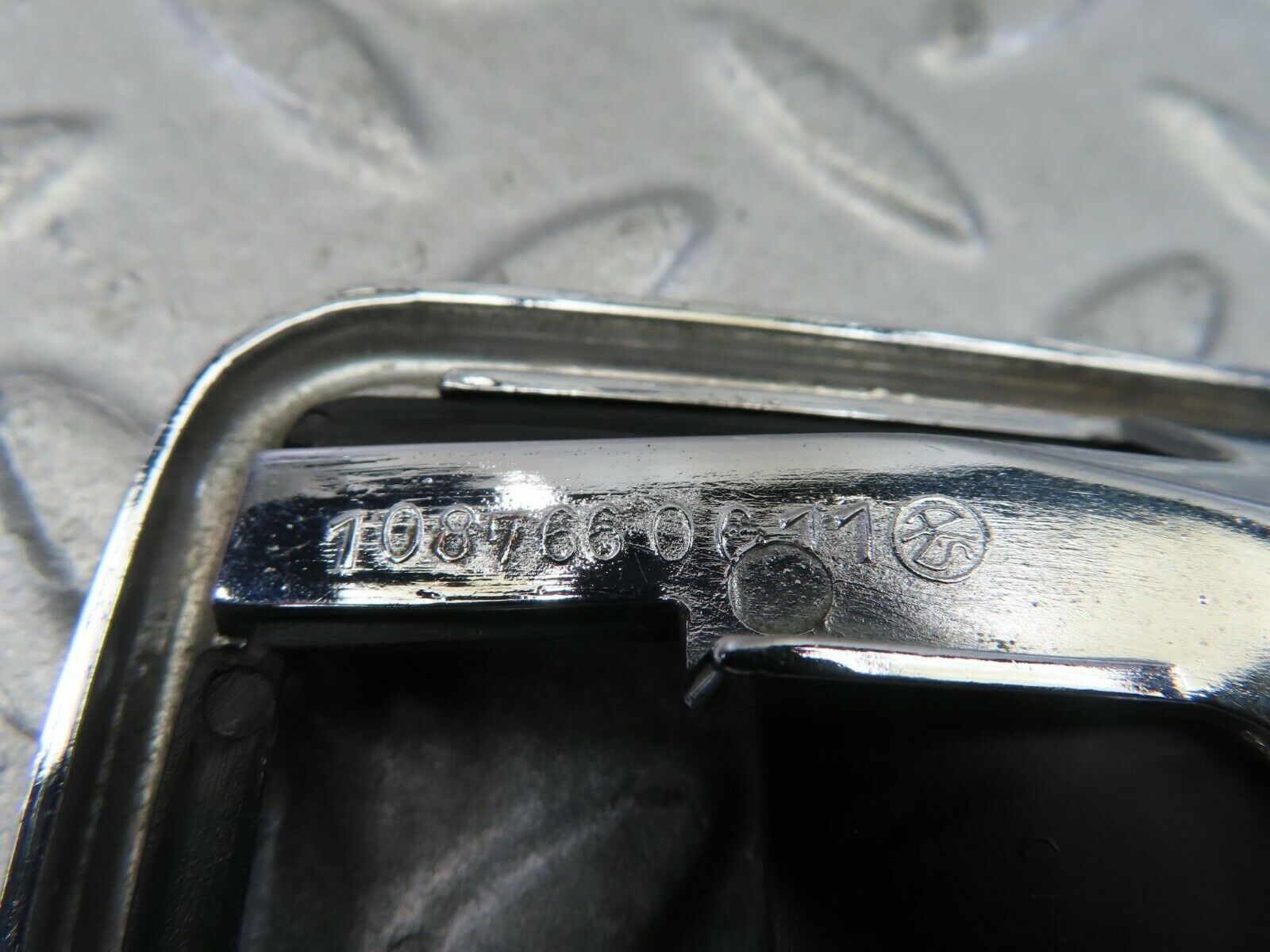 8655 Mercedes-Benz W108 Chrome Frame For Door Opener Right 1087660611