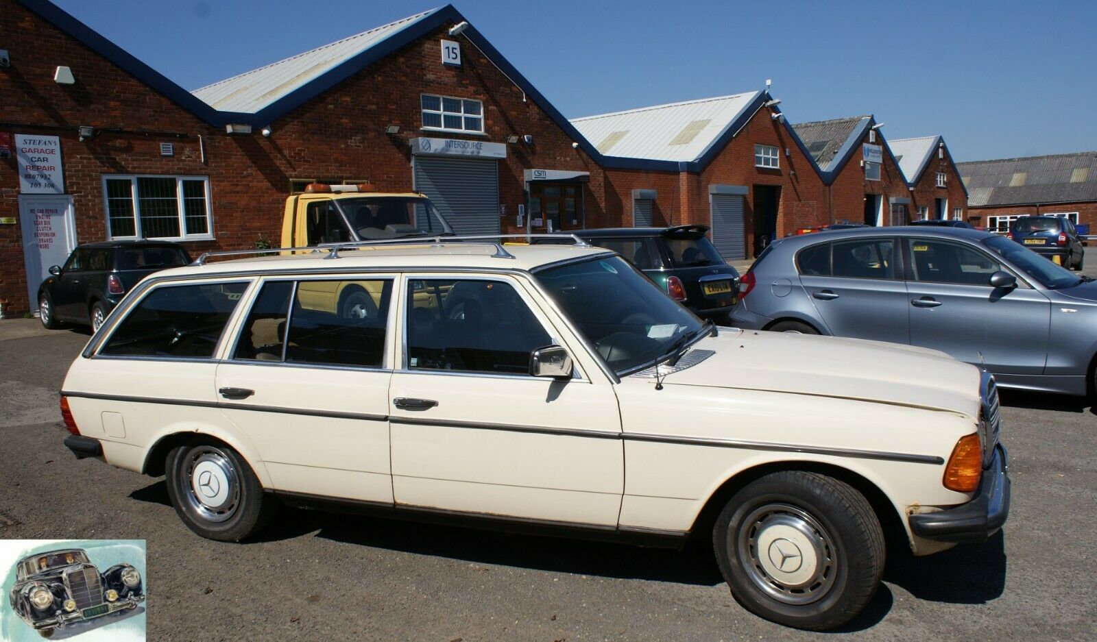 3662 Mercedes-Benz S123 200T Wagon Windscreen Washer Fluid Tank 1238690072