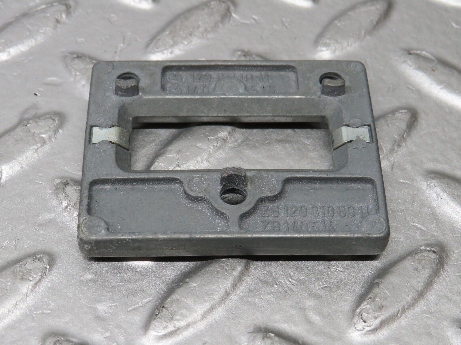 38291 Mercedes-Benz R129 280SL Coupe Rear View Mirror Bracket 1298110111 1298100011