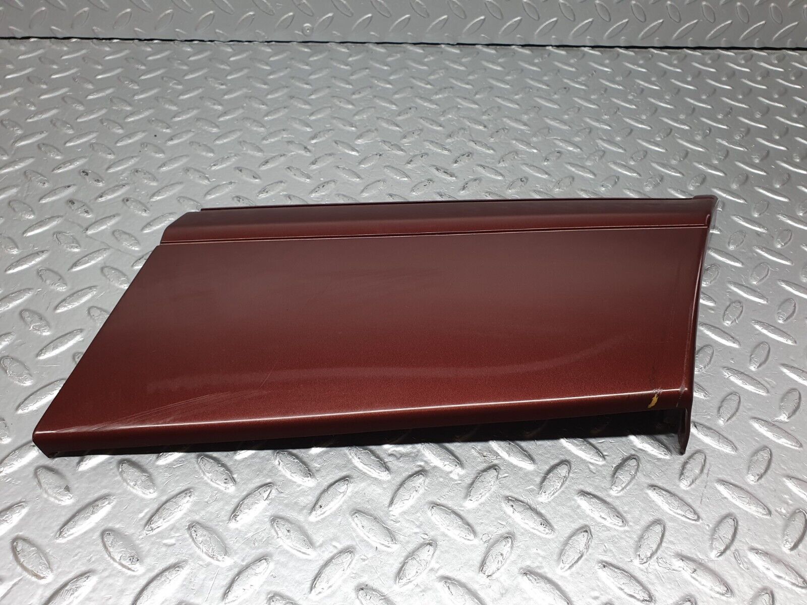 40939 Mercedes-Benz W126 300SE Front Right Fender Wing Moulding Trim 1266903640