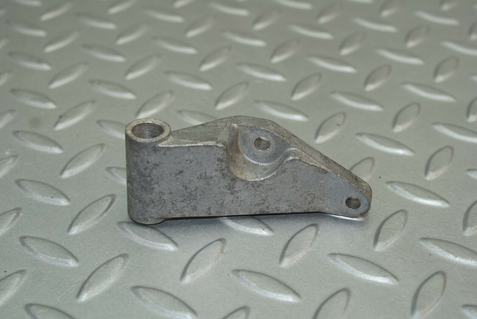 2684 Mercedes-Benz W116 350SE Gas Pedal Accelerator Bracket Holder