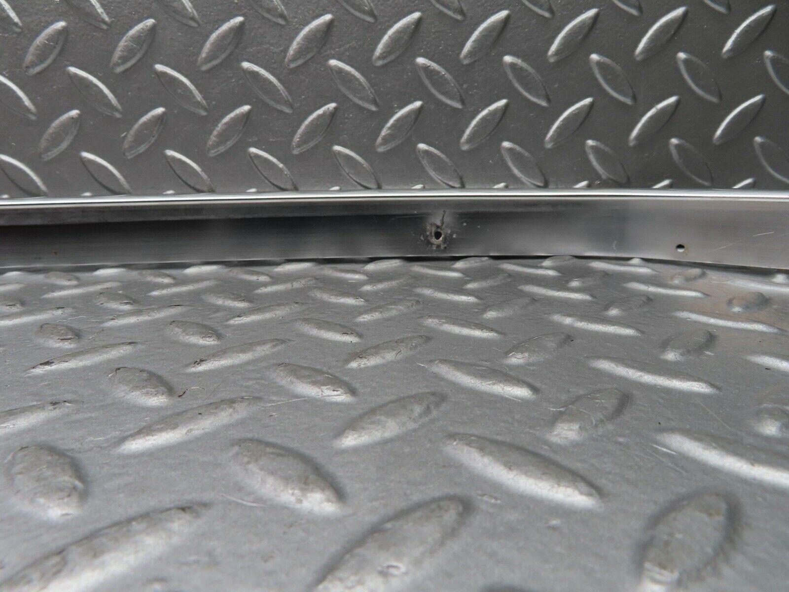 20467 Mercedes-Benz W114 280CE Coupe Roof Chrome Moulding Trim Right Side