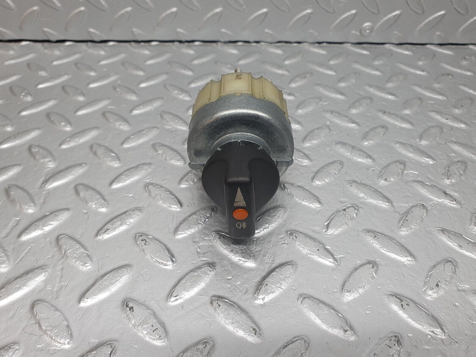 40918 Mercedes-Benz W126 300SE Headlight Switch 0005455404