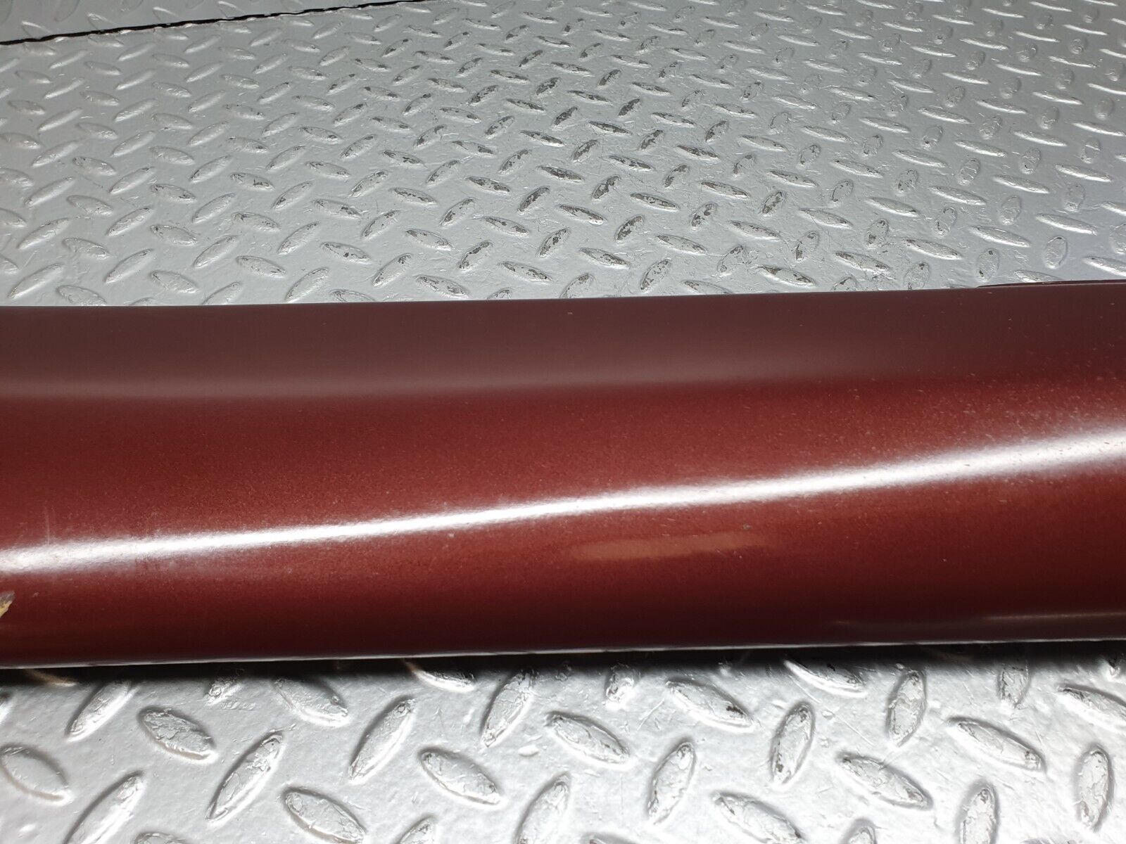 41226 Mercedes-Benz W126 300SE Side Skirt Right 1266905040 1266980230 1266980430