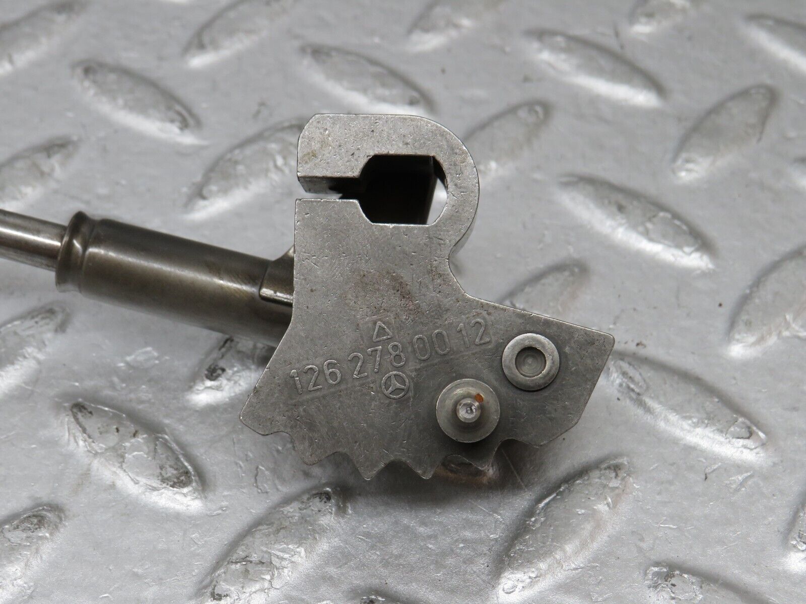 36384 Mercedes-Benz W126 420SE Automatic Gearbox Parking Gear Linkage 722.355 1262780012