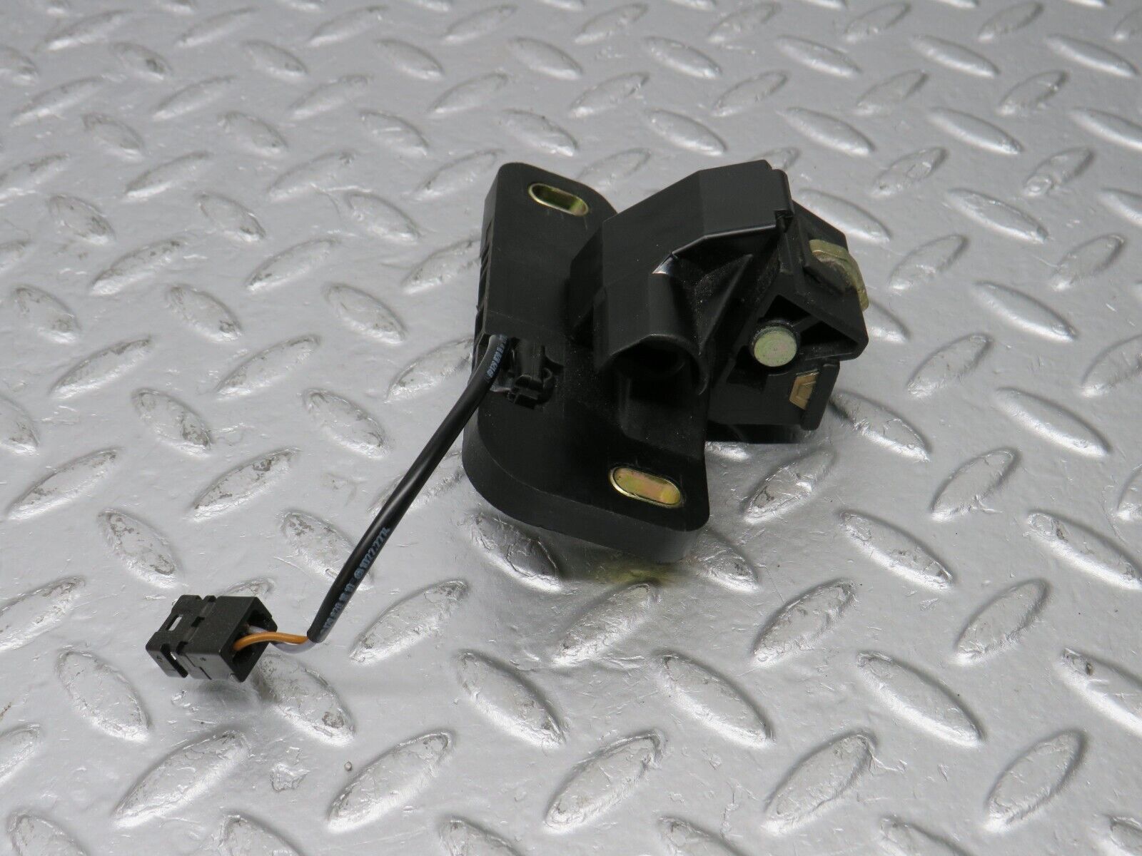 39601 Mercedes-Benz R129 320SL Coupe Trunk Lock Latch 1298201810