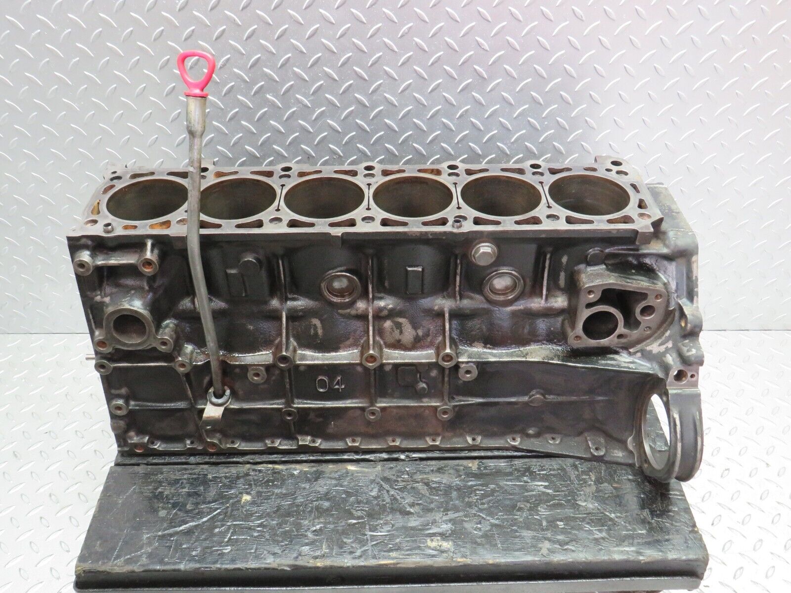 32725 Mercedes-Benz S124 300TE Wagon Engine Block M103.981 1030110401