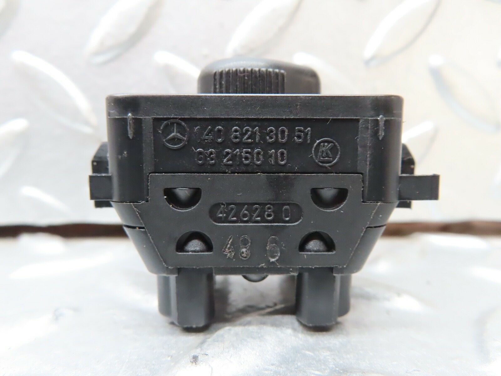 19717 Mercedes-Benz C140 CL420 Coupe Electric Mirror Control Switch 1408213051