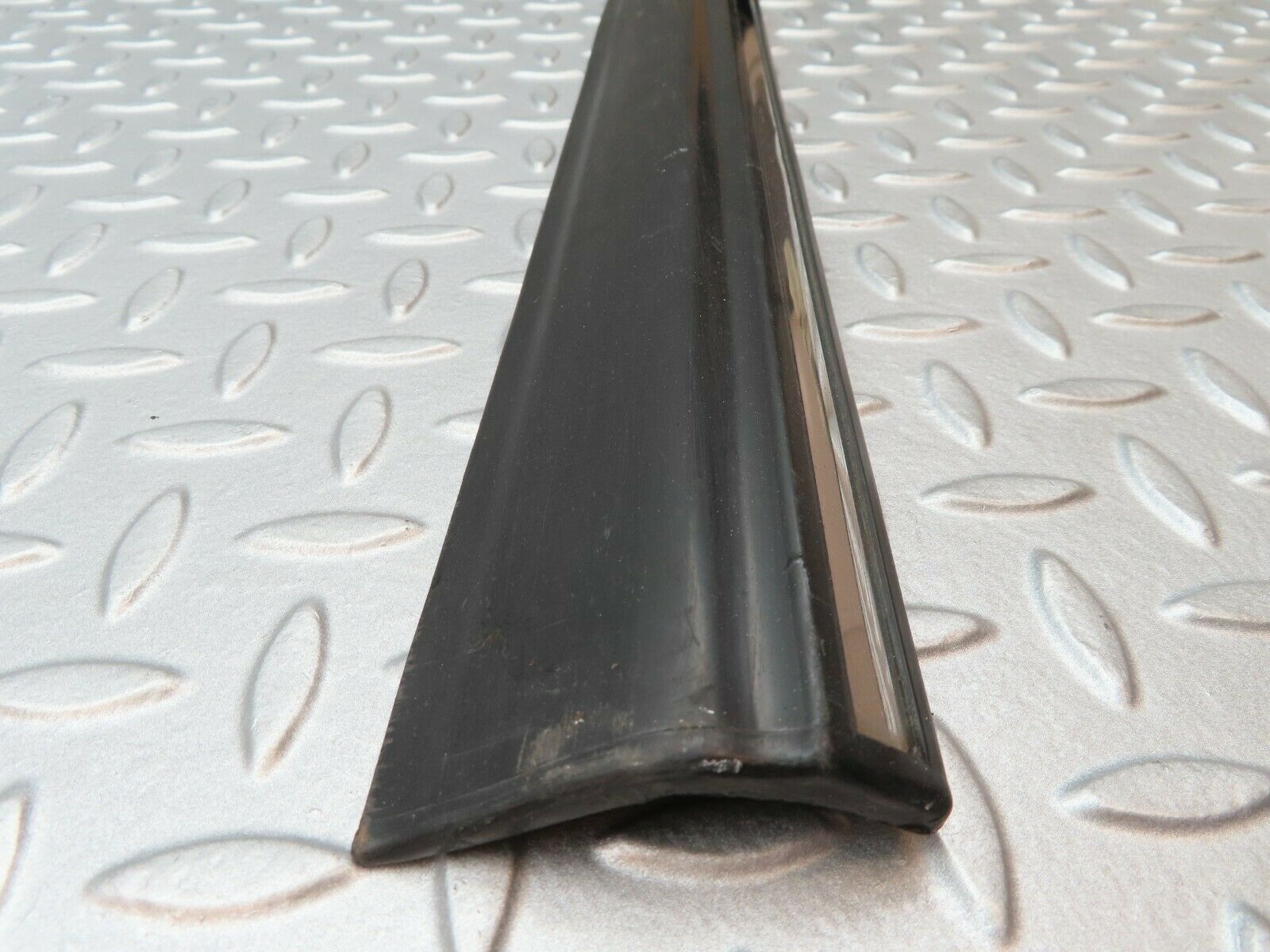 3697 Mercedes-Benz S123 200T Wagon Front Left Door Lower Trim