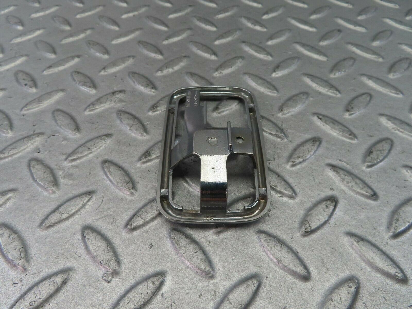 8638 Mercedes-Benz W108 Chrome Frame For Door Opener Left 1087660511