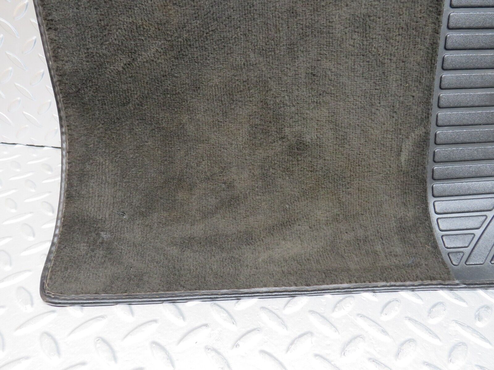 37937 Mercedes-Benz A124 320E Cabriolet Front Right Floor Carpet Black