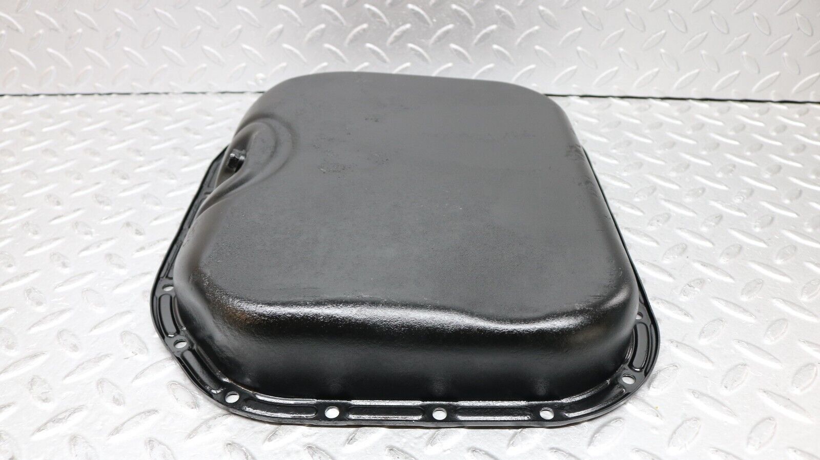 37228 Mercedes-Benz C126 420SEC Coupe Engine Oil Pan Oil Sump