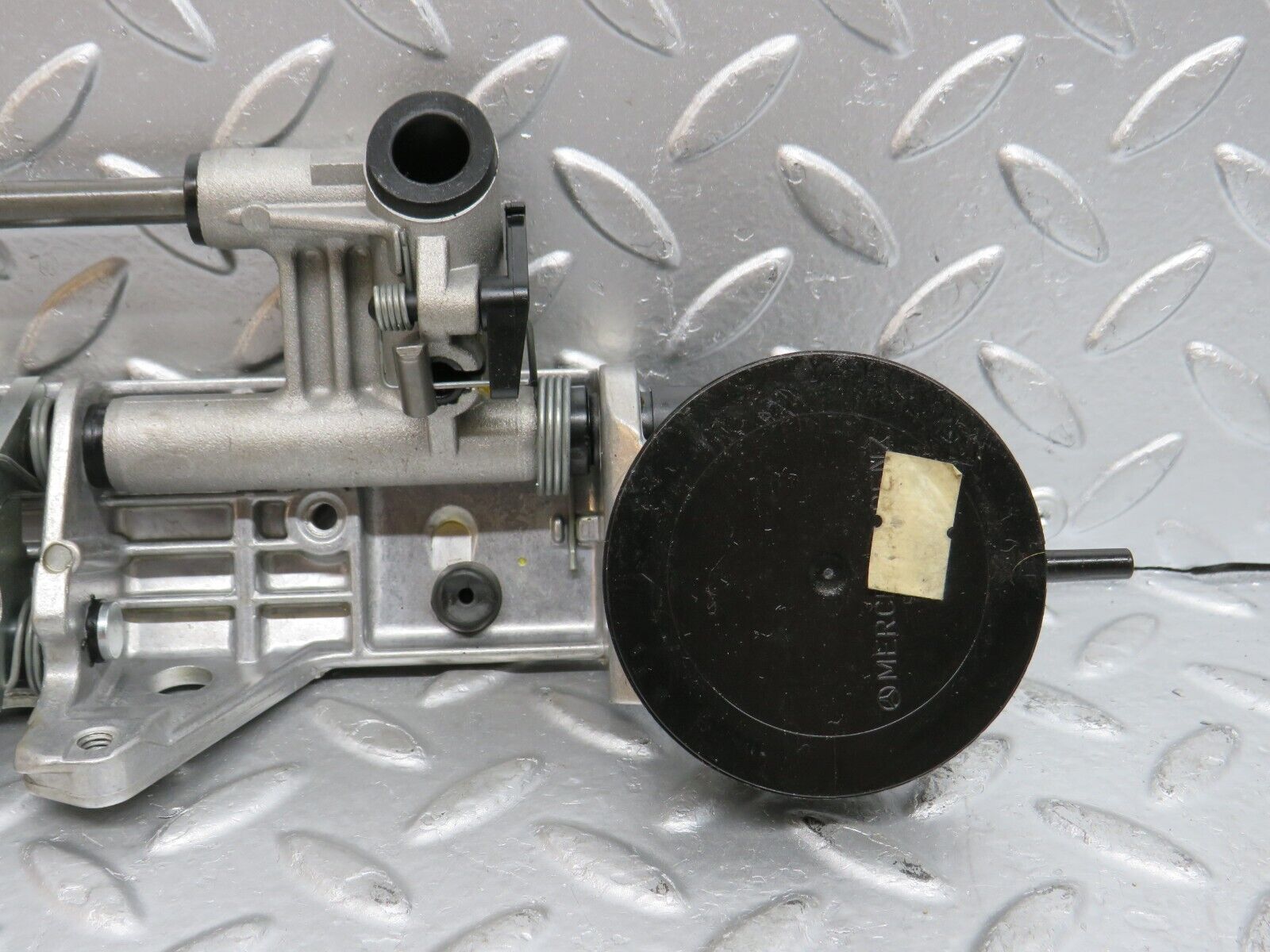 29382 Mercedes-Benz W124 230E Headrest Folding Mechanism 1249700025