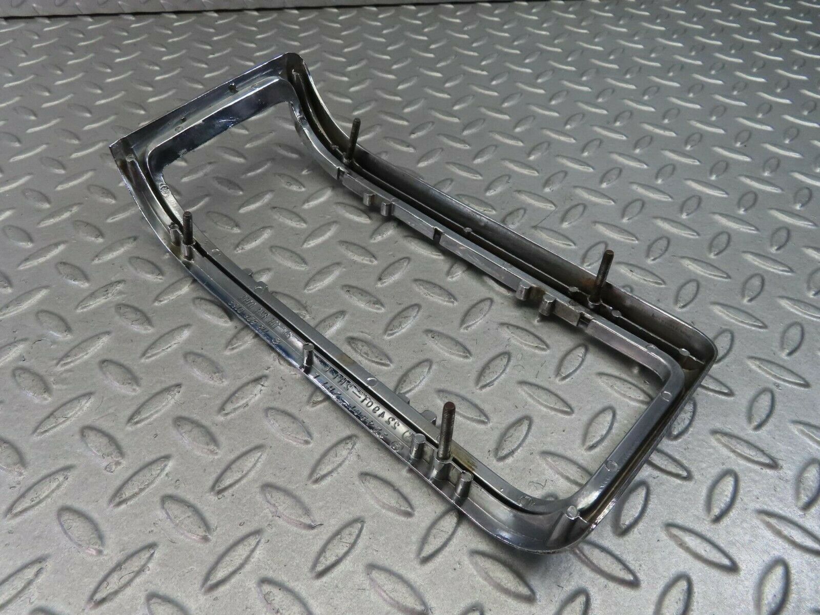 8508 Mercedes-Benz W115 Tail Light Chrome Frame Left 1158260159