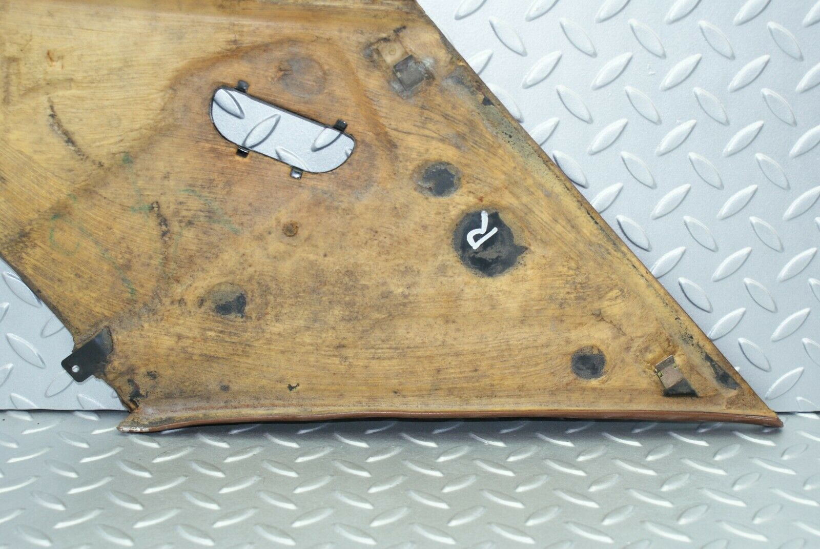 2672 Mercedes-Benz W116 350SE C Pillar Panel Right Side Brown