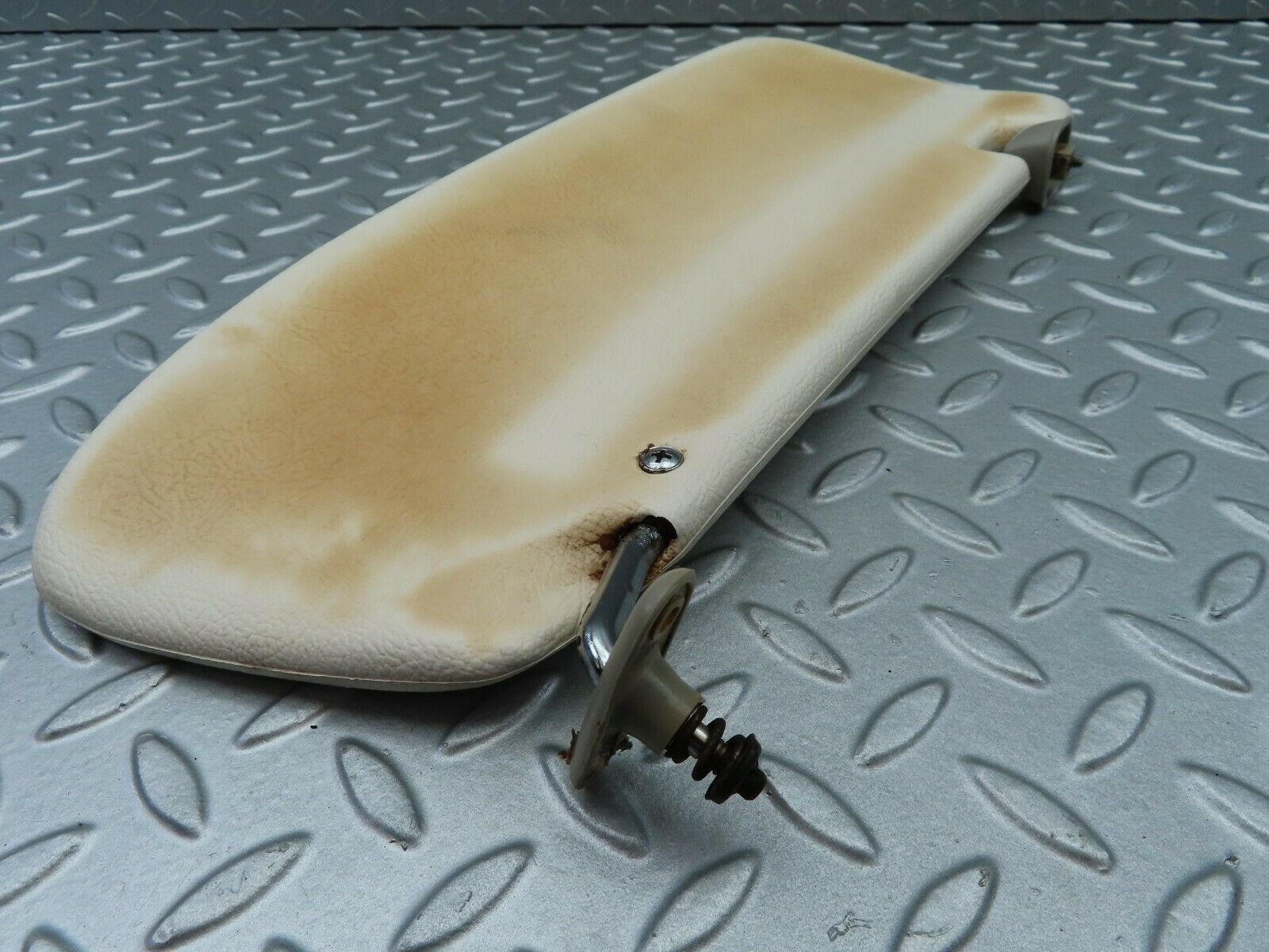 6864 Mercedes-Benz C107 350SLC Coupe Sun Visor Right Side