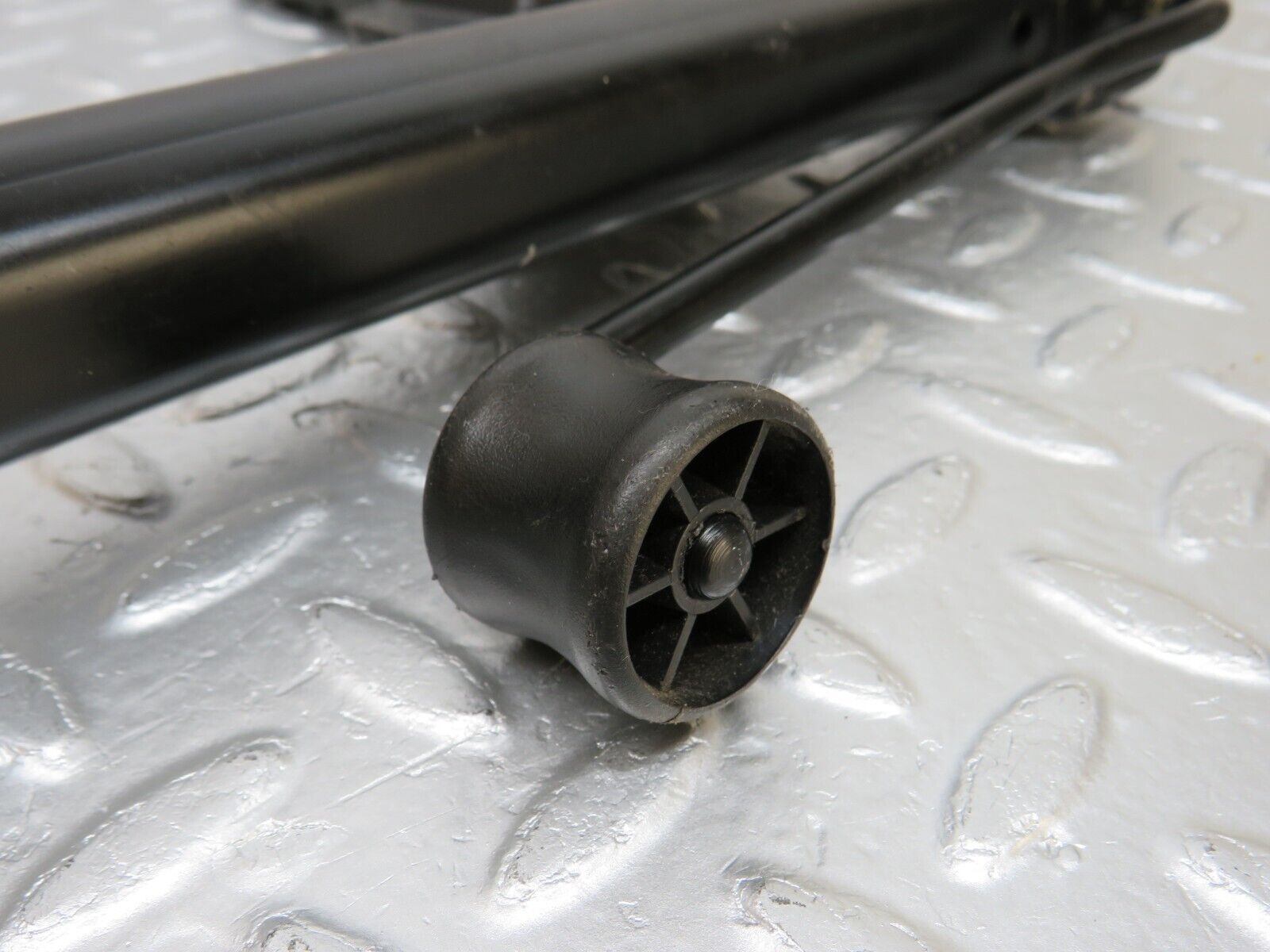 34118 Mercedes-Benz W124 260E Car Jack 1245830115